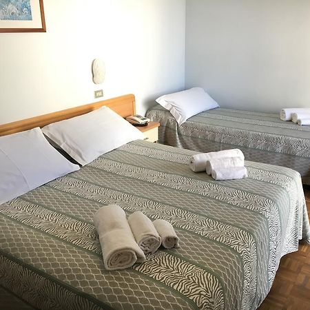 Hotel Consul Milano Marittima Kültér fotó